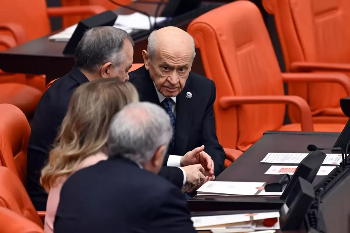 İmralı'da yapılacak görüşme öncesi Bahçeli'den dikkat çeken çağrı